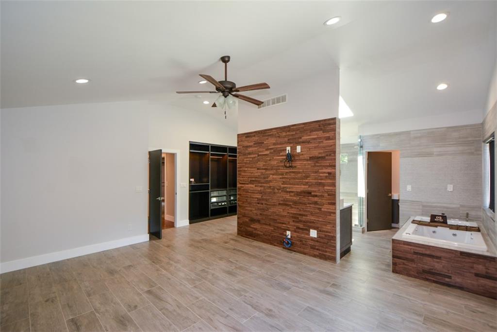 2116 Strasburg Court