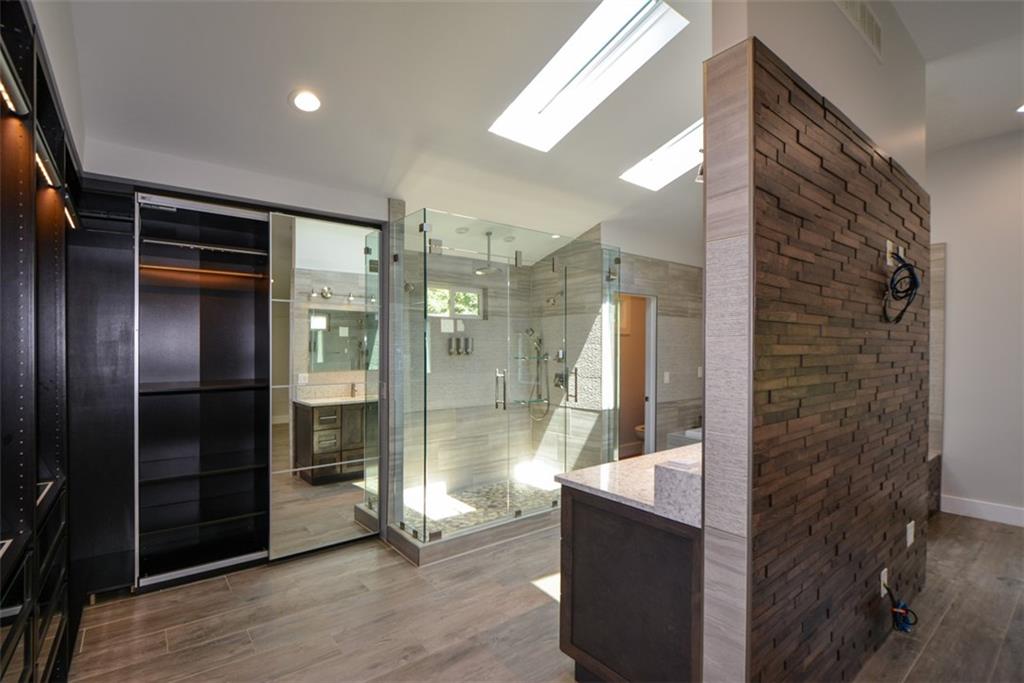 2116 Strasburg Court