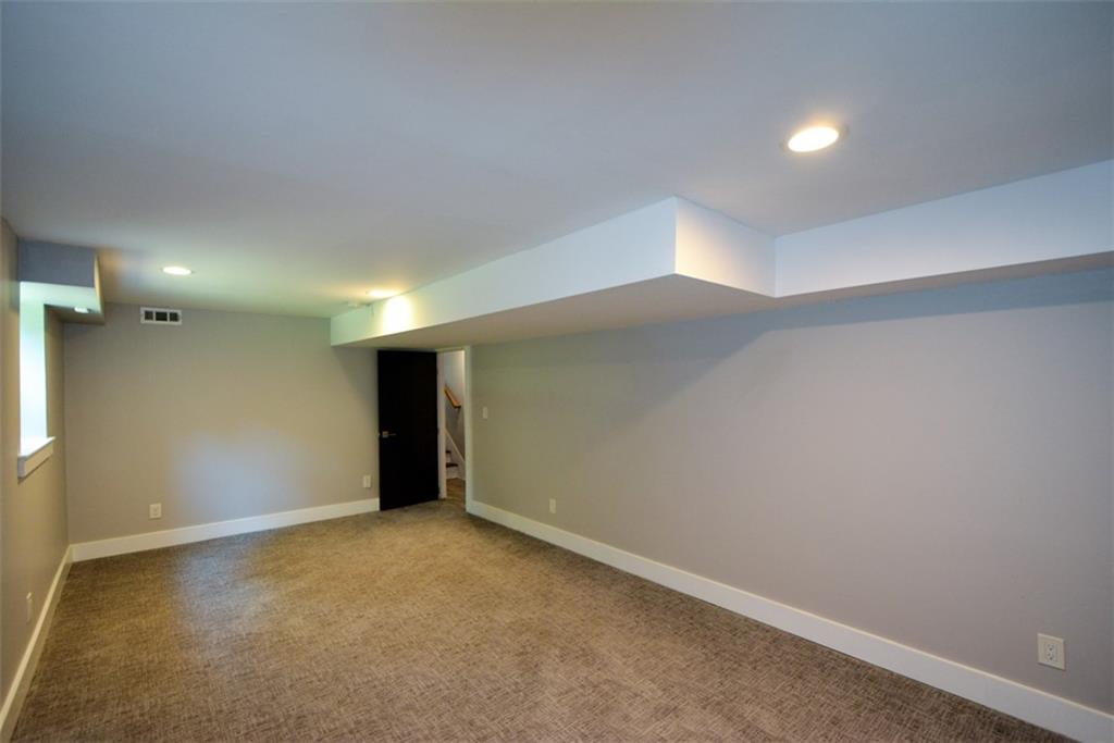 2116 Strasburg Court