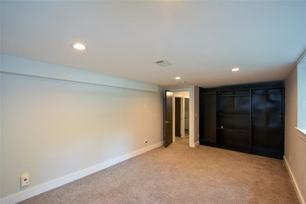 2116 Strasburg Court