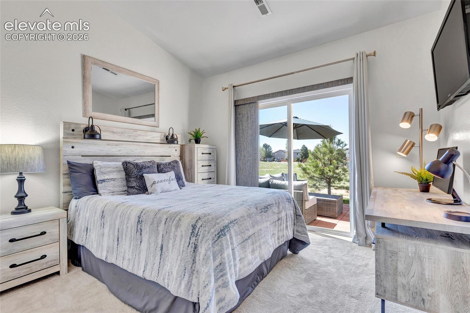 1319 Villa Grove