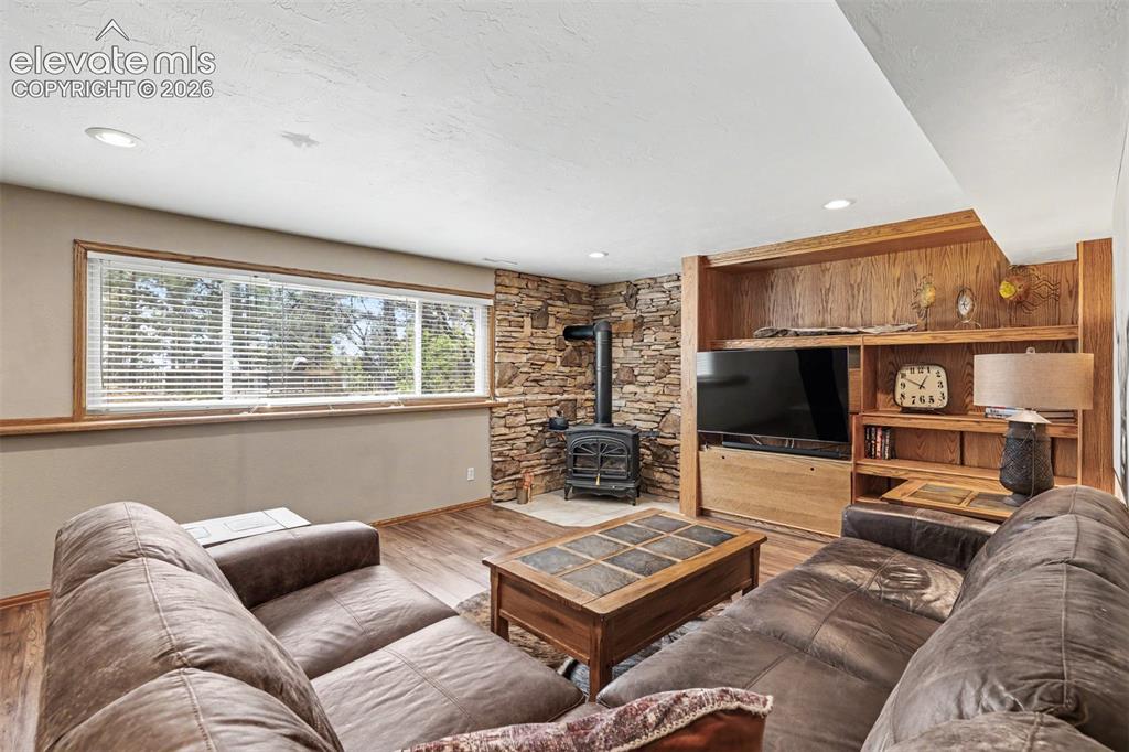 1355 Meadowlake Way