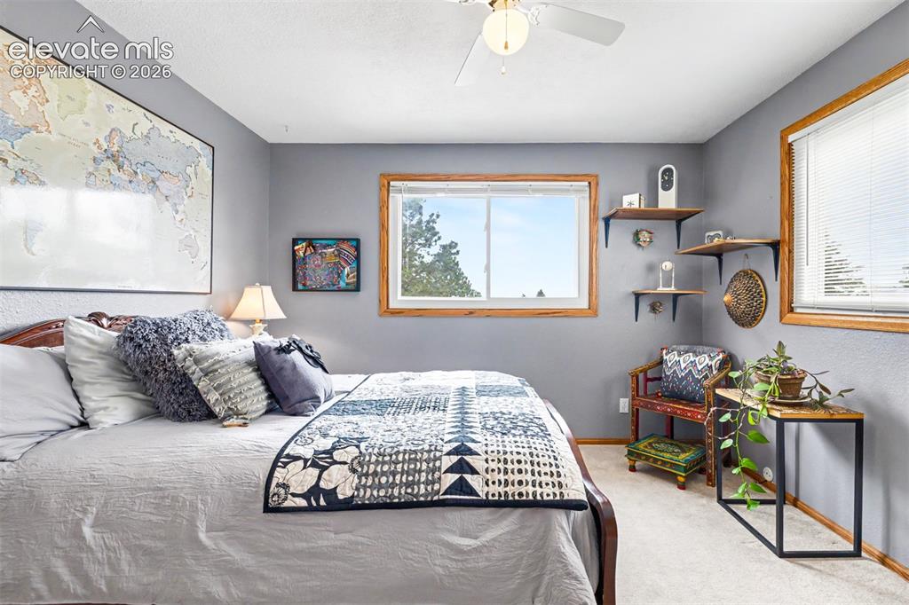 1355 Meadowlake Way