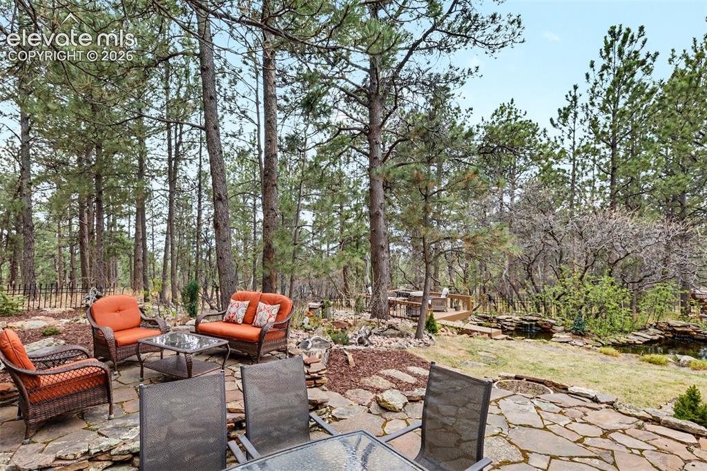 1355 Meadowlake Way