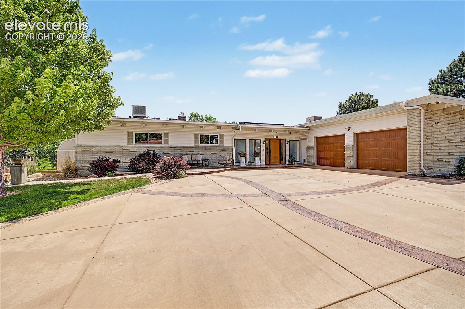 4424 Valli Vista Road