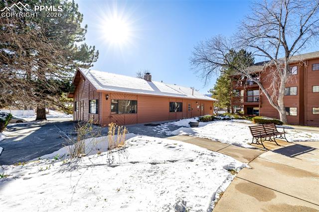 2440 Palmer Park Boulevard Unit: J3