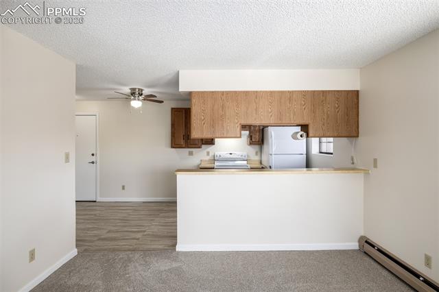 2440 Palmer Park Boulevard Unit: J3