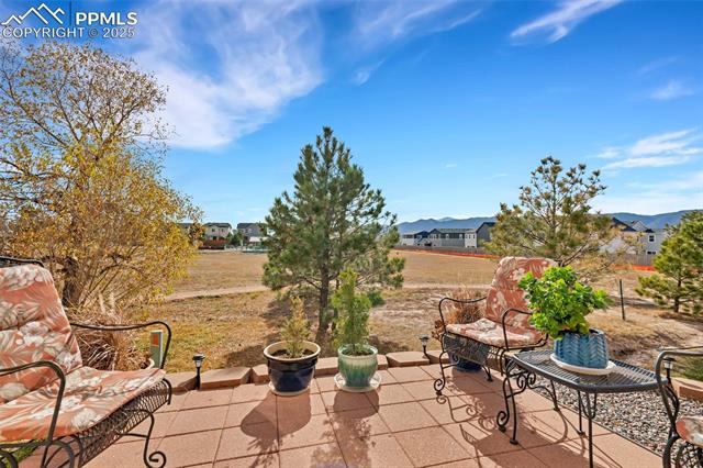 1327 Villa Grove