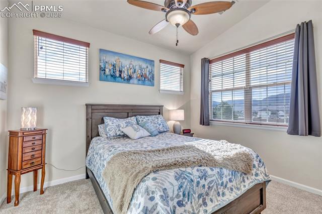 1327 Villa Grove