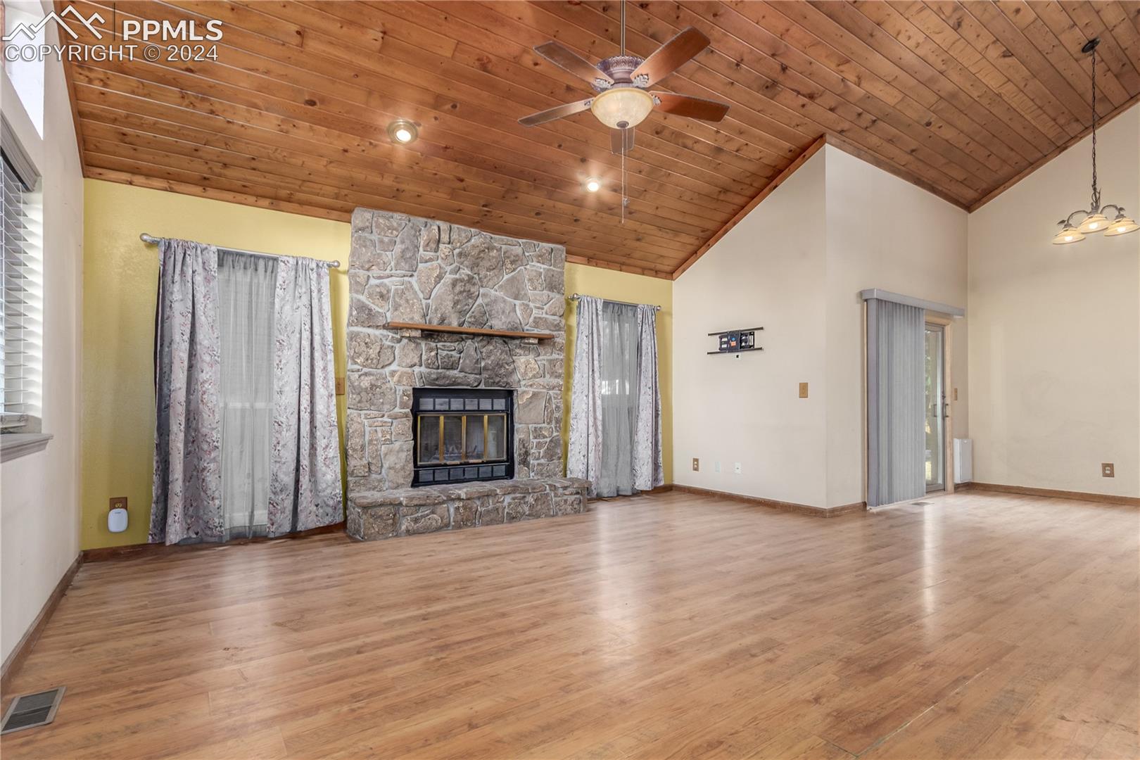 3832 Summer Breeze Drive
