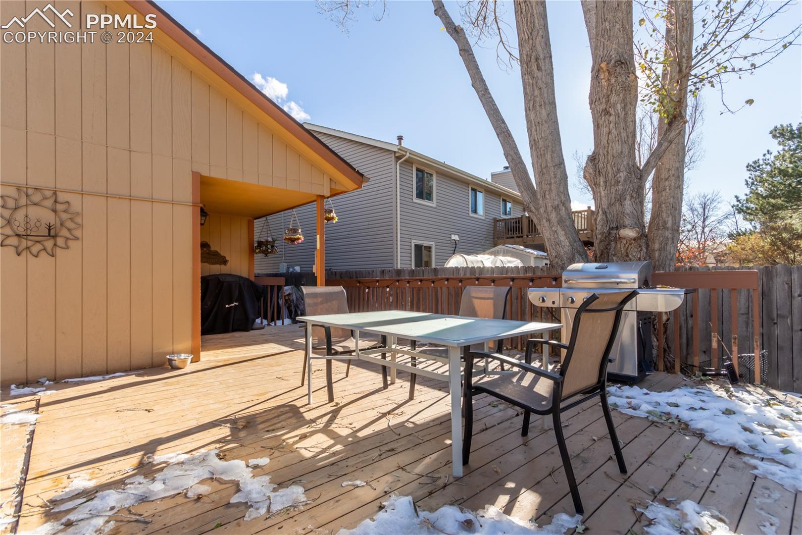 3832 Summer Breeze Drive