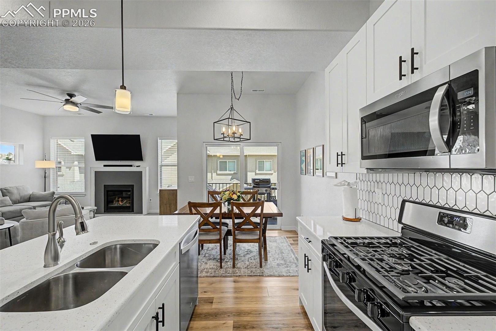 5675 Villa Lorenzo Drive
