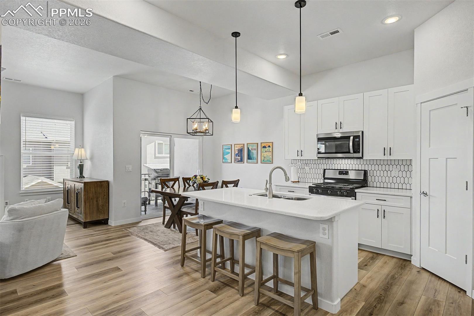 5675 Villa Lorenzo Drive