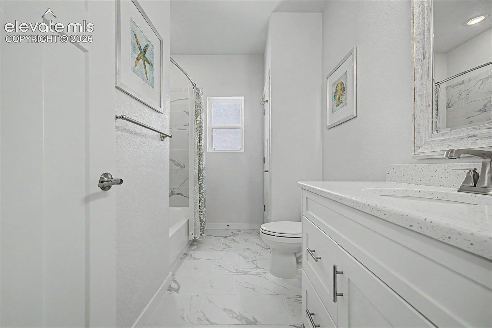 5675 Villa Lorenzo Drive