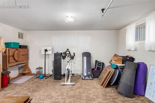 5635 Escapardo Way
