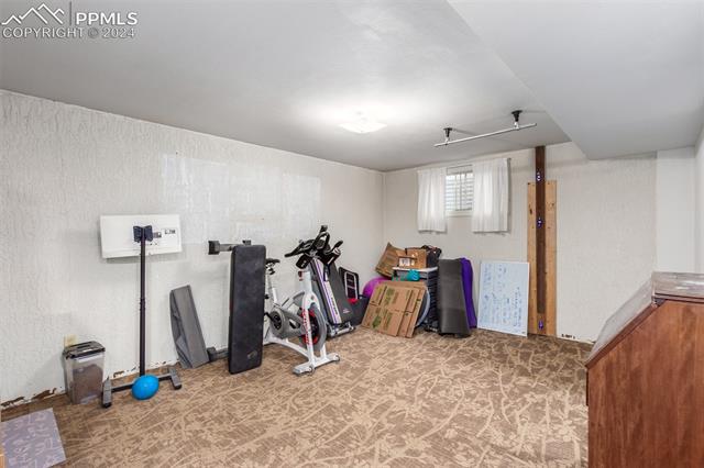 5635 Escapardo Way