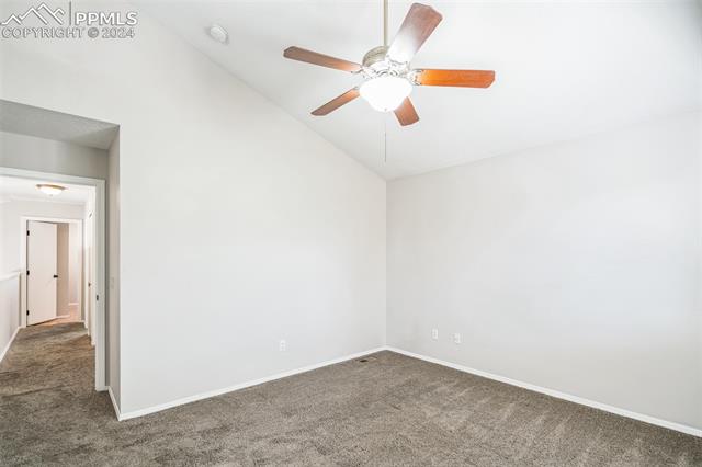 6220 Herriot Grove
