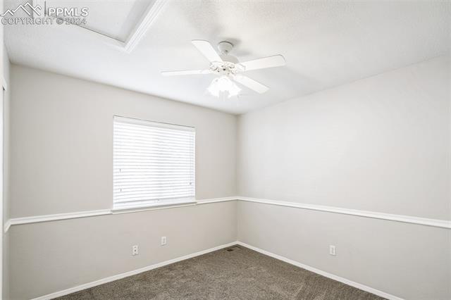 6220 Herriot Grove