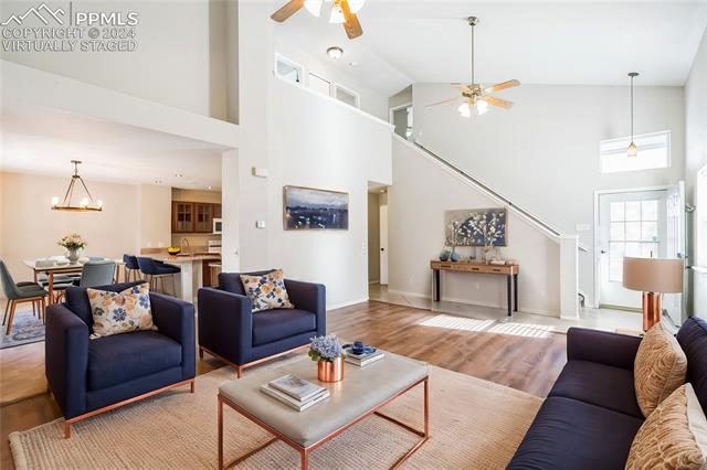 6220 Herriot Grove