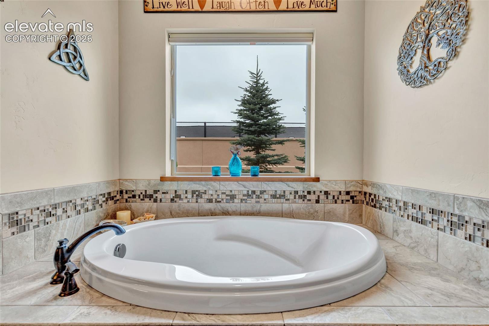 3096 Cathedral Park View
