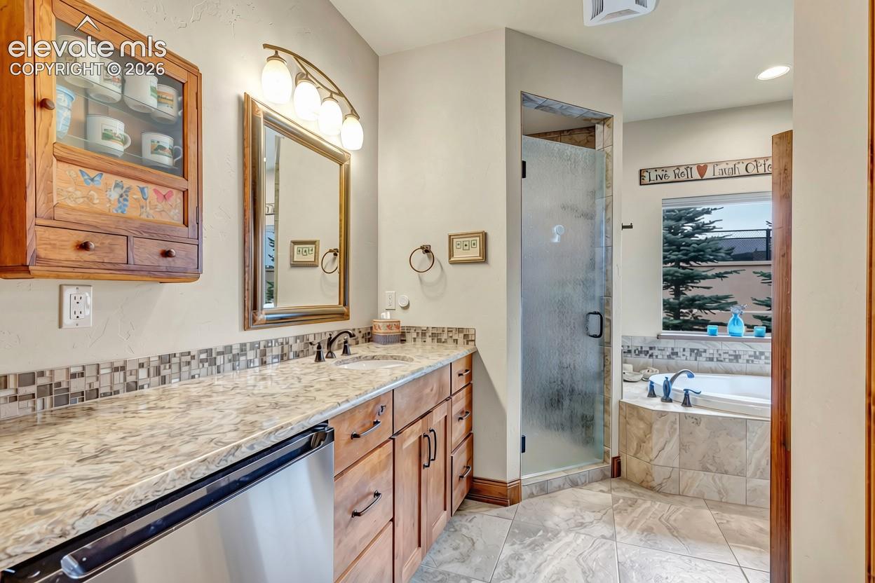 3096 Cathedral Park View