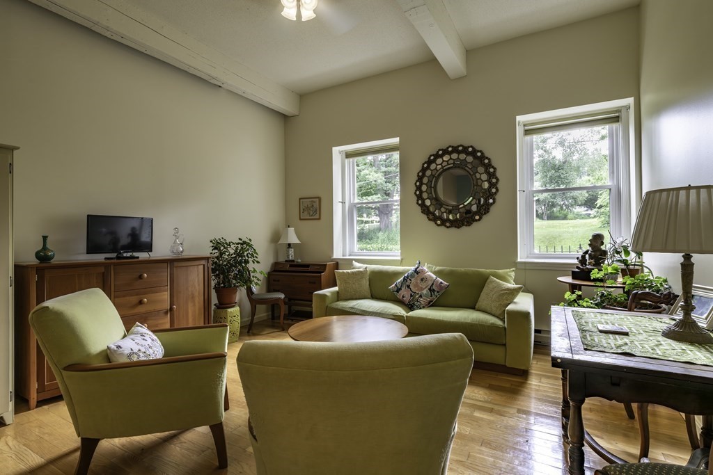 53 A Clark Ave # 2