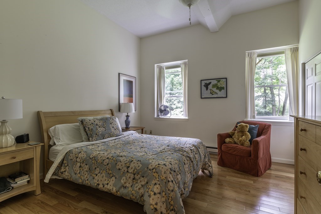53 A Clark Ave # 2