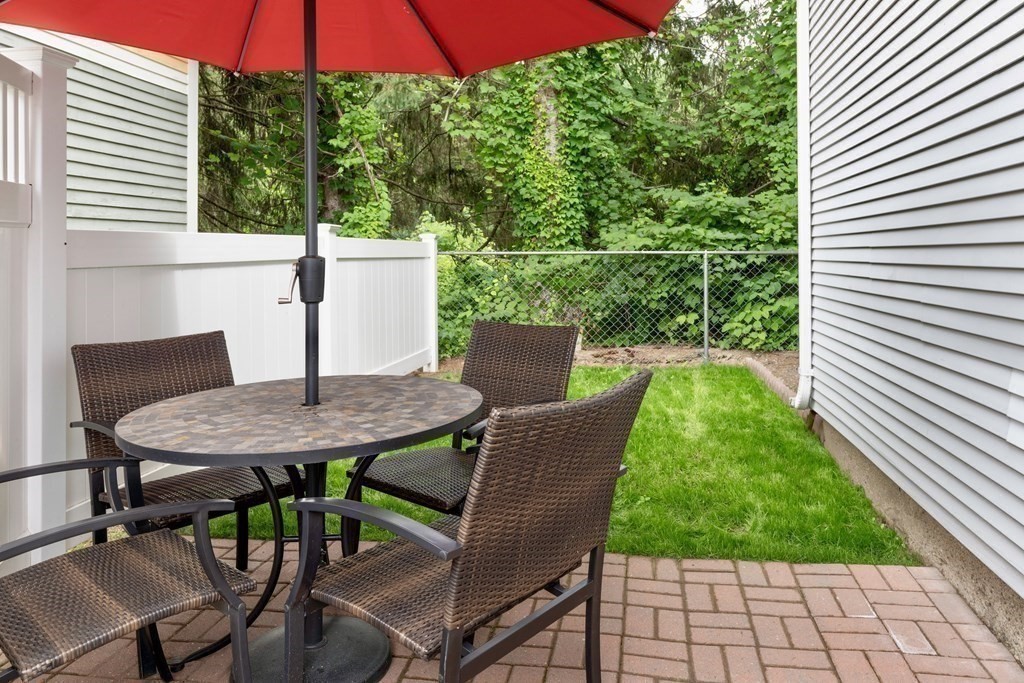 41 Woodbine Ave # 41