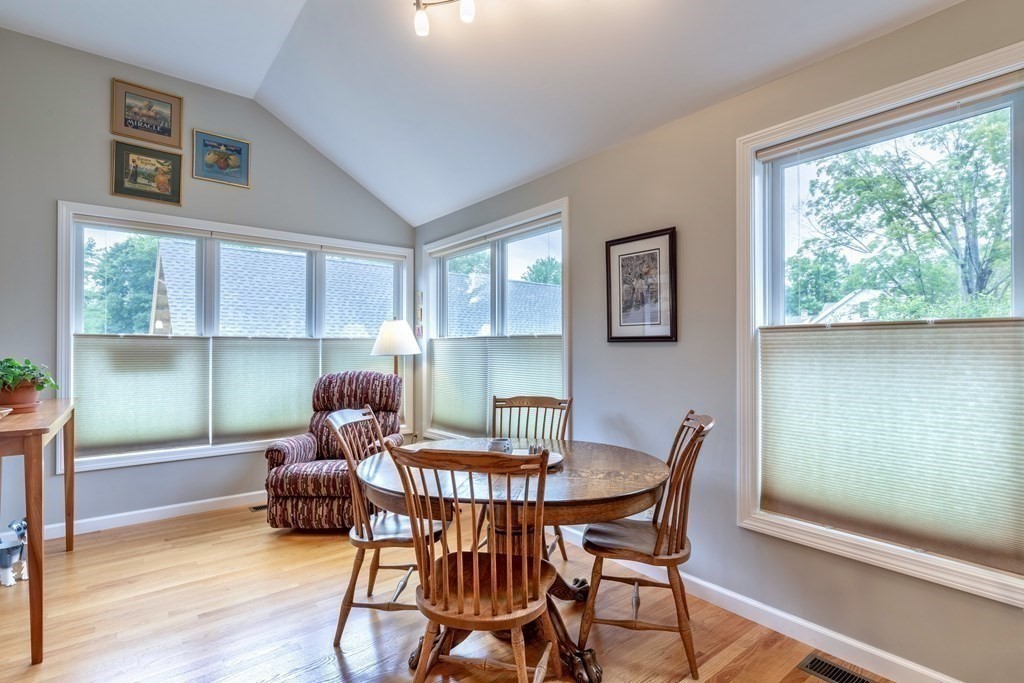 41 Woodbine Ave # 41