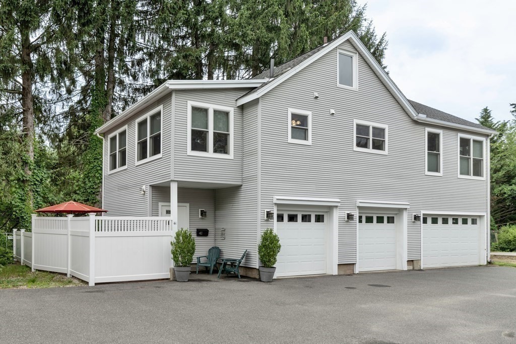 41 Woodbine Ave # 41