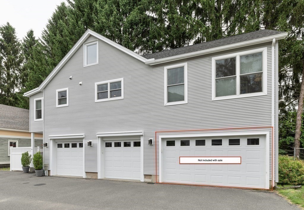 41 Woodbine Ave # 41