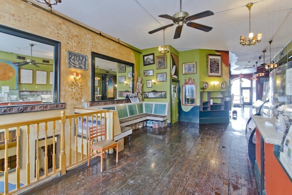 183-187 Main St
