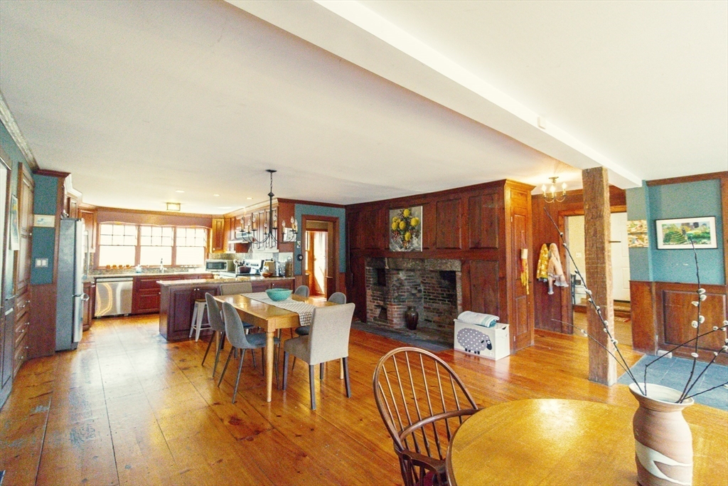 300 Conway Rd