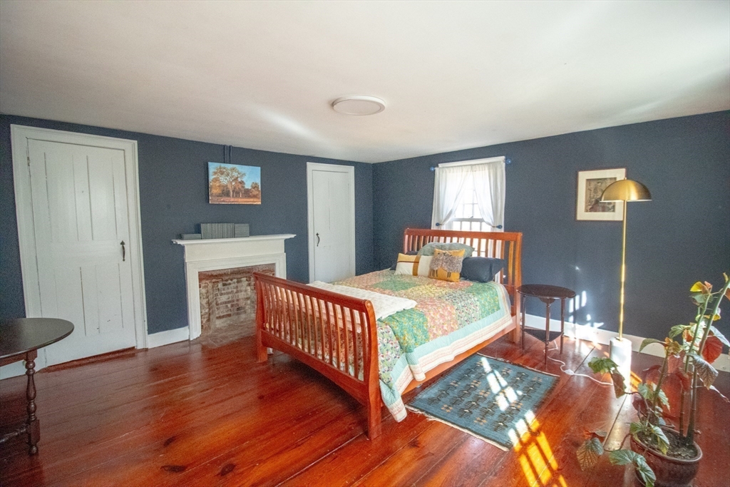 300 Conway Rd