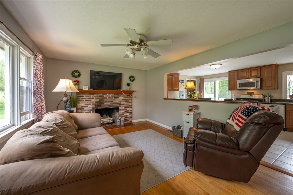 34 Coleman Rd