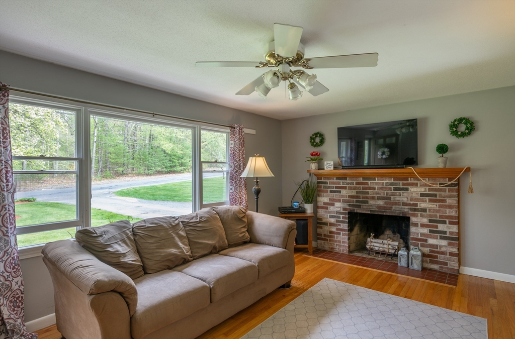 34 Coleman Rd