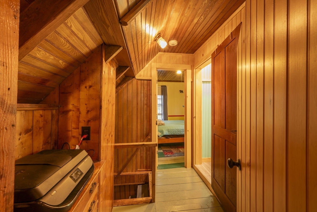 33 Farmhouse Rd
