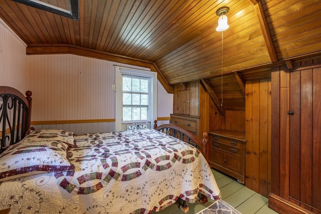 33 Farmhouse Rd
