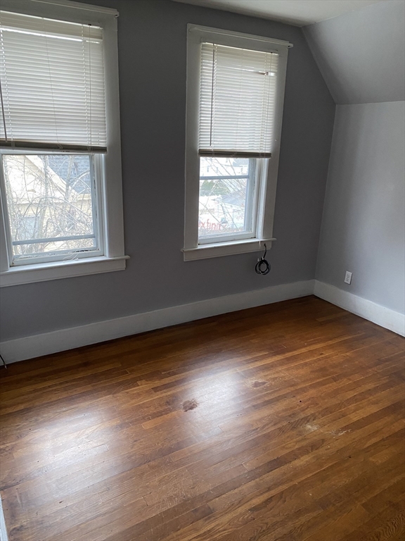 14 Woronoco Ave
