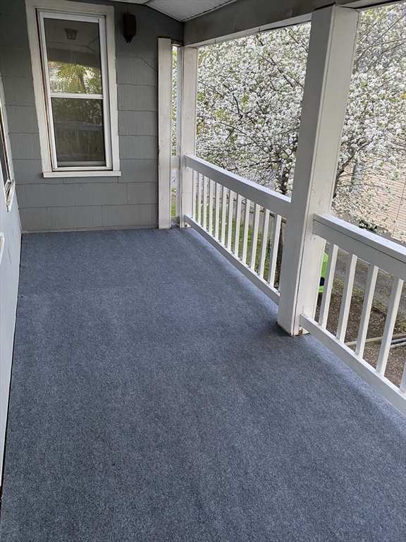 14 Woronoco Ave