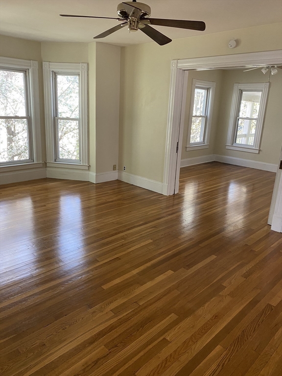 14 Woronoco Ave