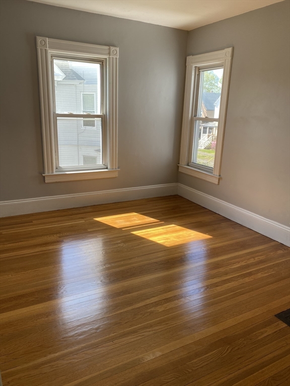 14 Woronoco Ave