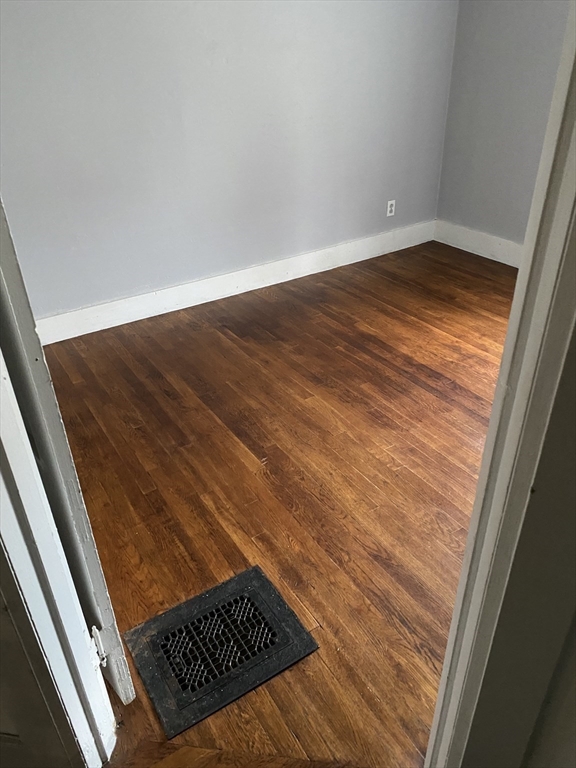 14 Woronoco Ave