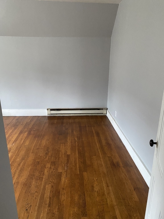 14 Woronoco Ave