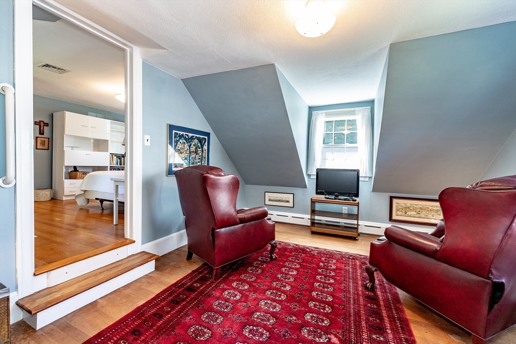 58 Pleasant St