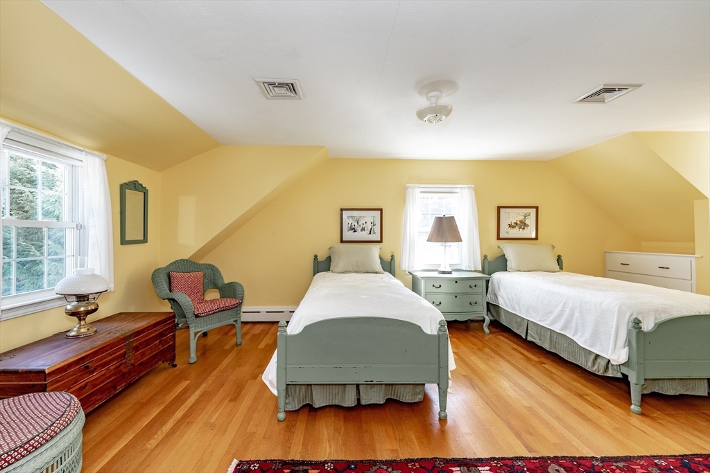58 Pleasant St