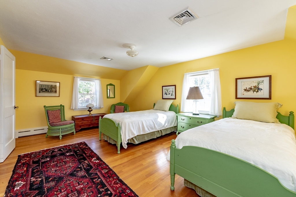58 Pleasant St