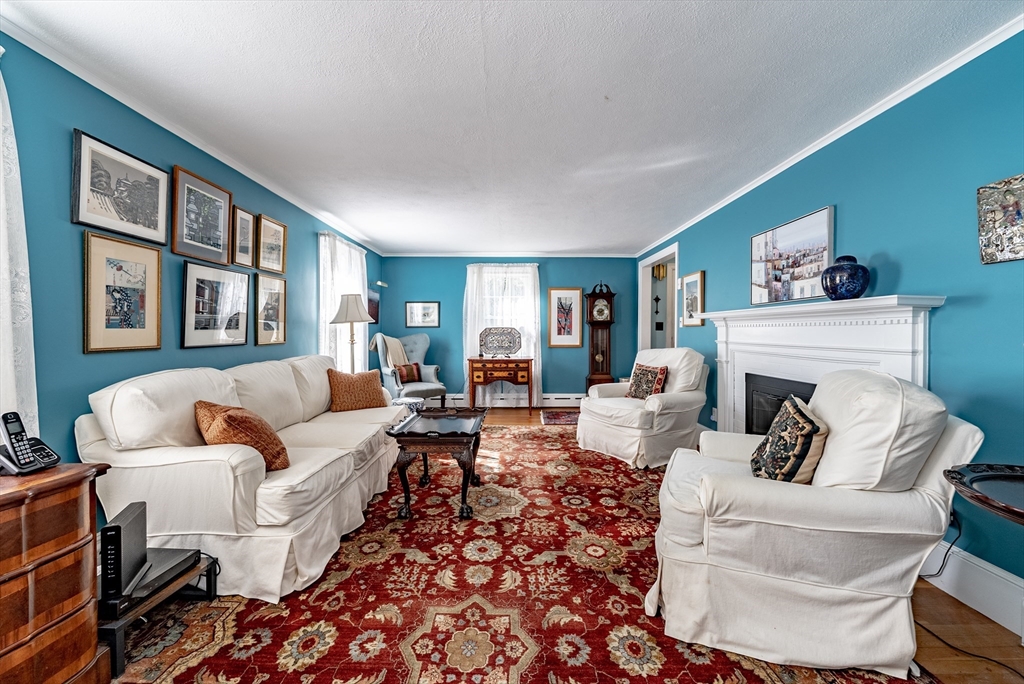 58 Pleasant St