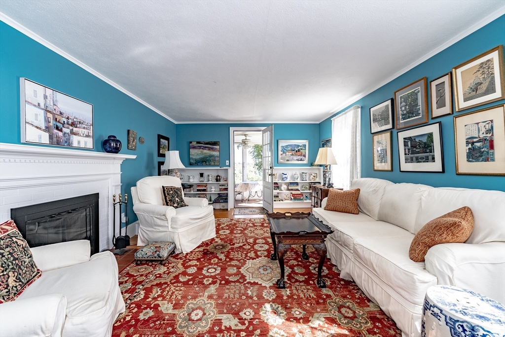 58 Pleasant St