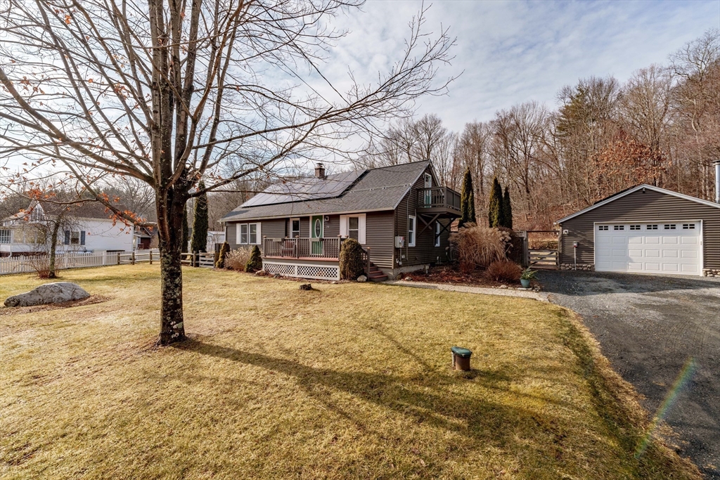 29 Loudville Rd
